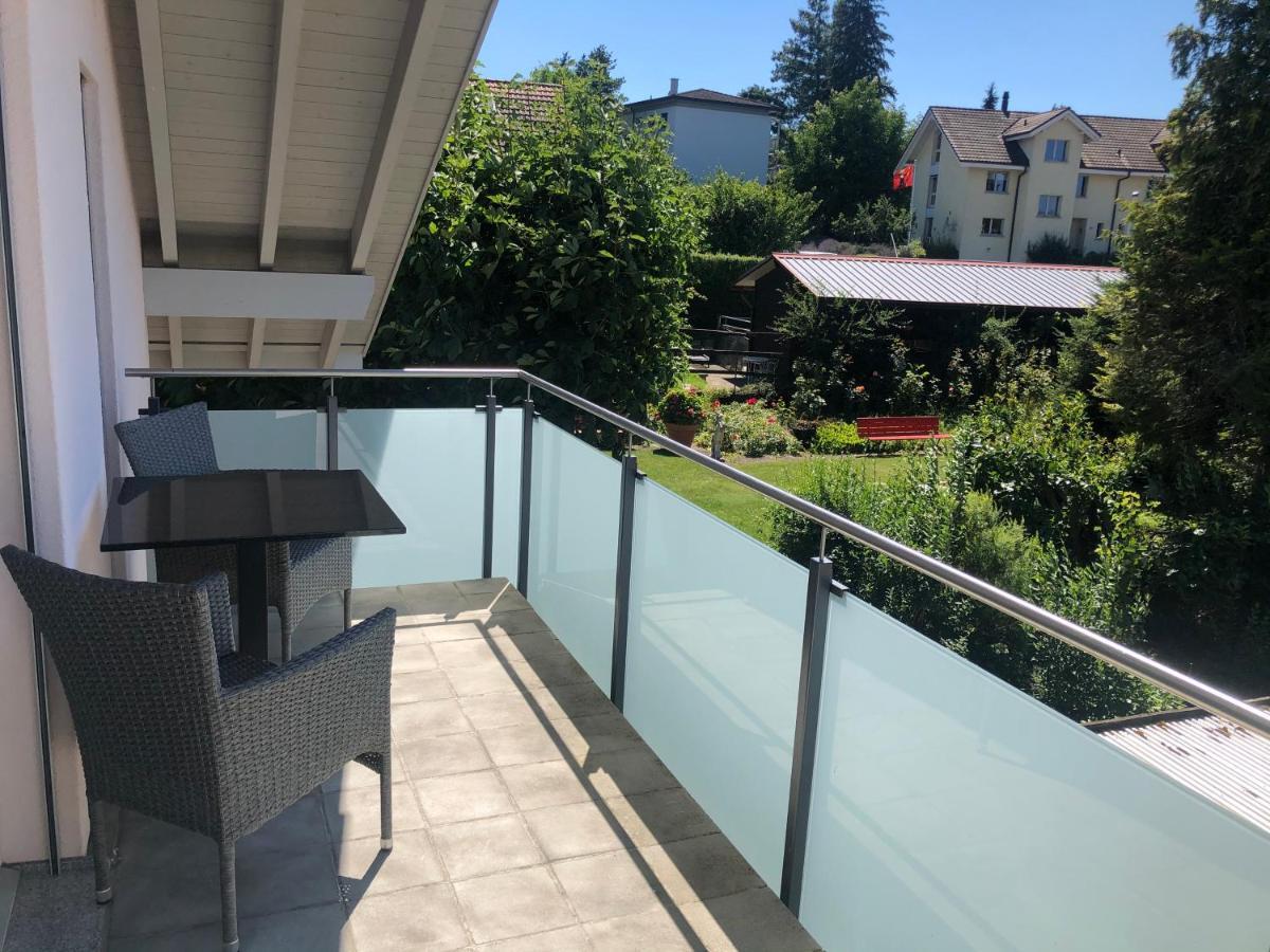 Hotel Hippel Krone Kerzers 外观 照片