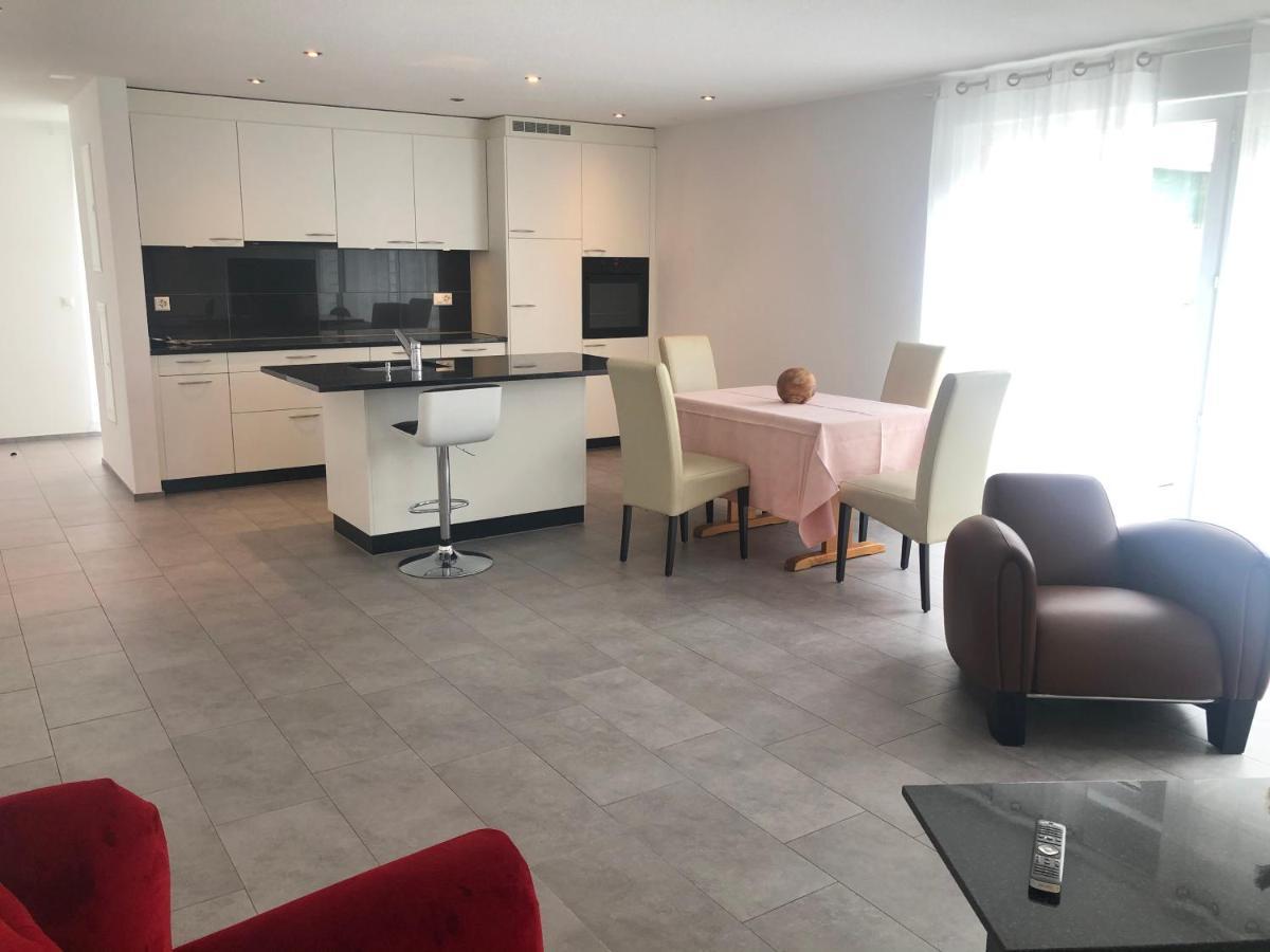 Hotel Hippel Krone Kerzers 外观 照片