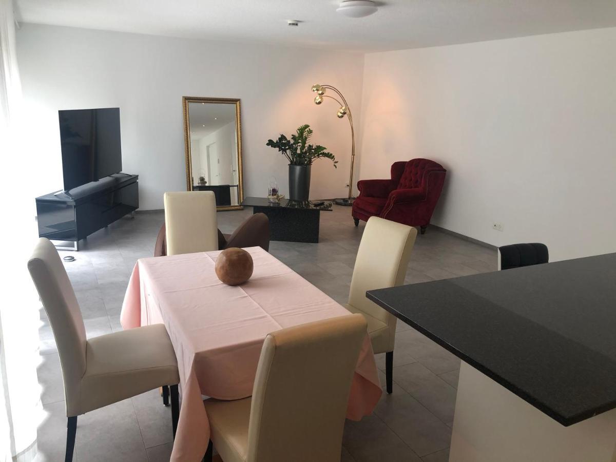 Hotel Hippel Krone Kerzers 外观 照片