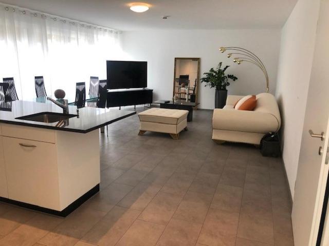 Hotel Hippel Krone Kerzers 外观 照片